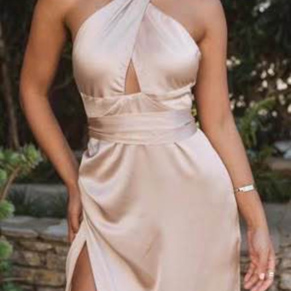 Elegant Cream Halter Dress
